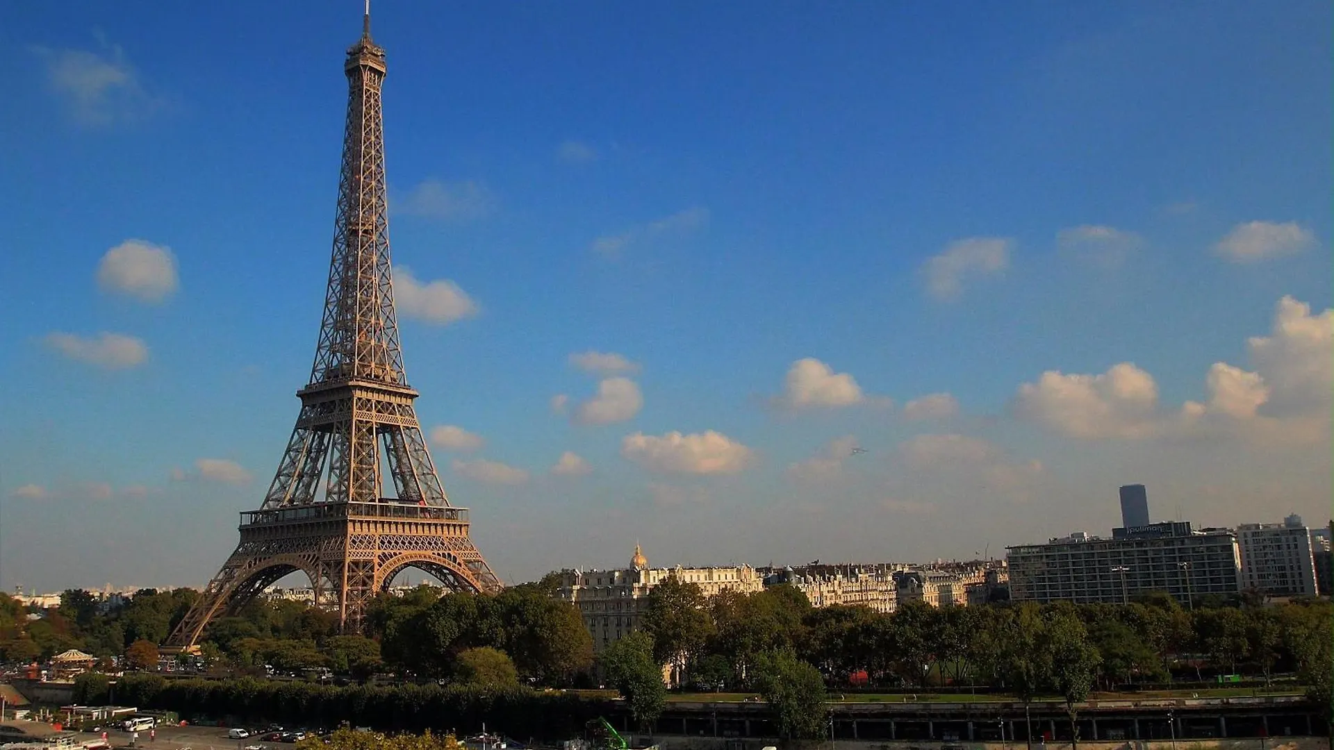 Cmg - Suite Premium Tour Eiffel - 31 Paris France